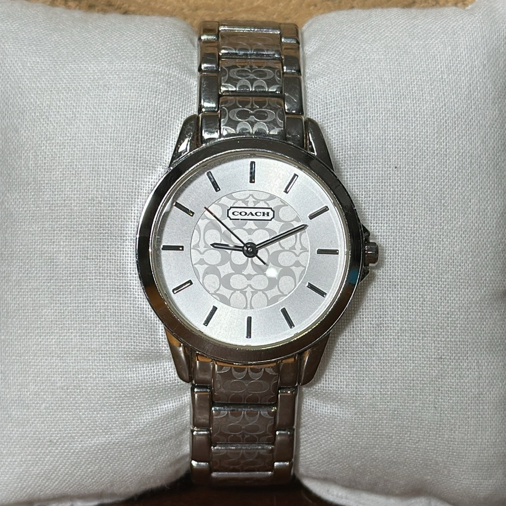 COACH Classic Ladies Stainless Steel Watch - Picture 3 of 14